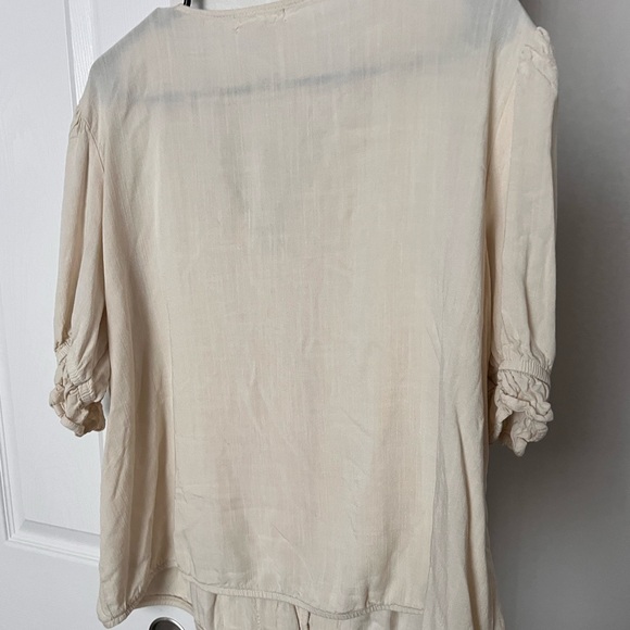Maurices Ivory Button-Down Blouse with Lace - Picture 2 of 2